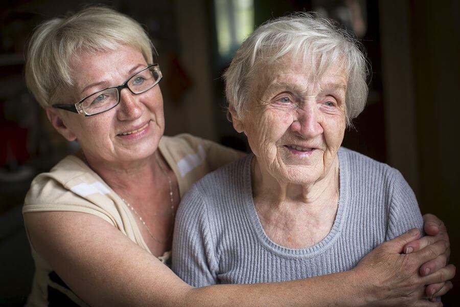 You are currently viewing If Your Dad Was a Wartime Veteran, Mom May Be Eligible for Aid and Attendance Benefits
